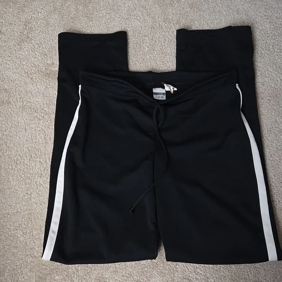 Jogging pants - Picture 4 of 11